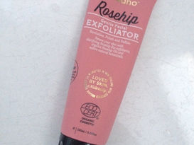 Essano Gentle Facial Exfoliator