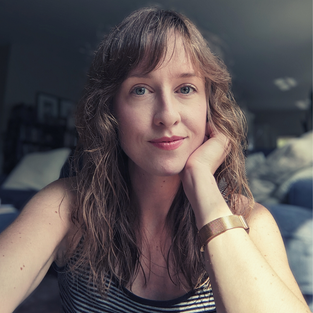Emily Stoddard.png