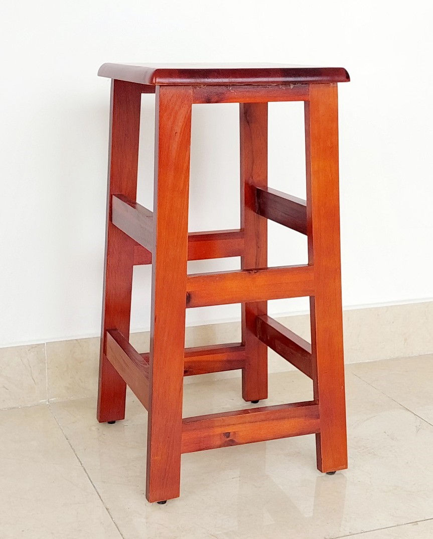 Hình thu nhỏ: Ghế Gỗ Mặt Vuông Cao 60cm Nhiều Màu Gia Công Tỉ Mỉ, Chất Gỗ Dày