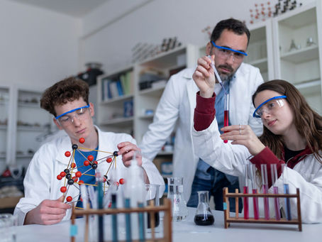 Why Summer AP Chemistry Tutoring Can Change the Game