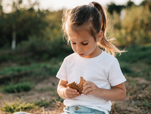 Tentei tirar meu filho das telas e desisti no segundo dia: o que aprendi e como você pode fazer diferente