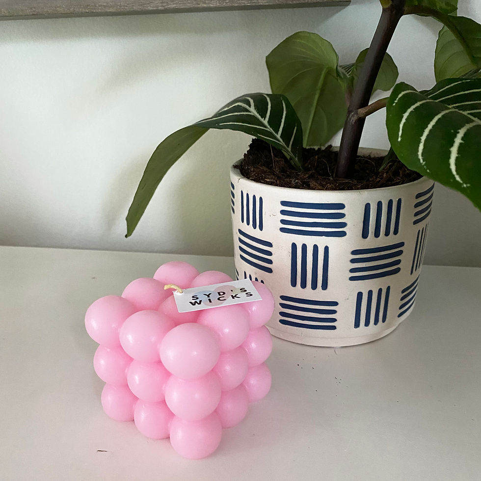 Thumbnail: Bubble Cube Candle