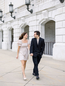 Explore the artistic allure of the Detroit Institute of Arts for unique and culturally rich photo opportunities.