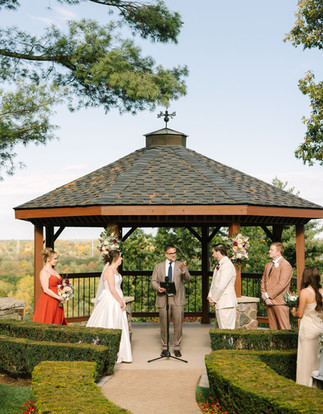 Outdoor fall ceremony at Pine Knob Mansion in Clarkston Michigan