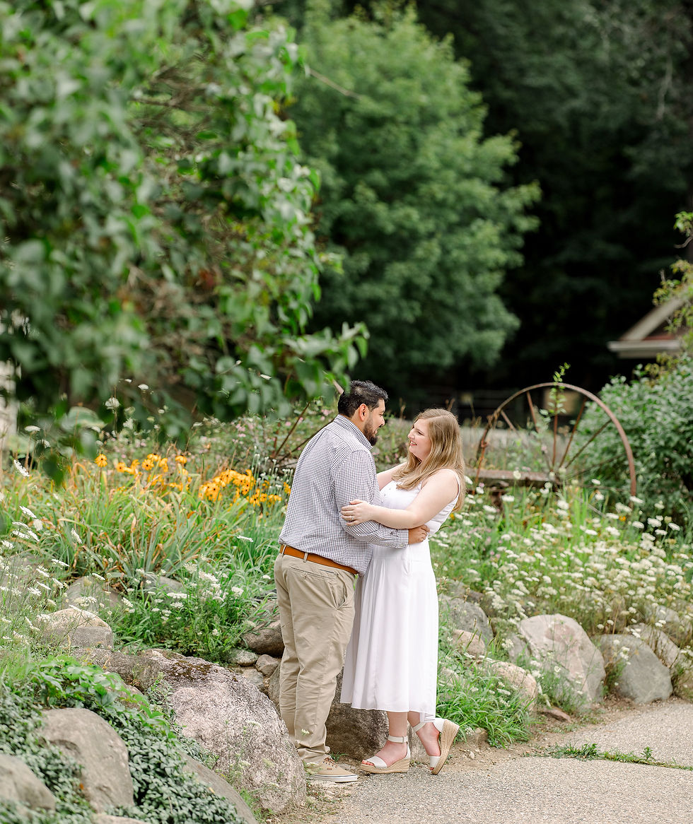 engagement shoot outfit inspiration