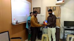 126050068_125513399349844_68282559684495