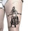 Miniature : Femme à moto