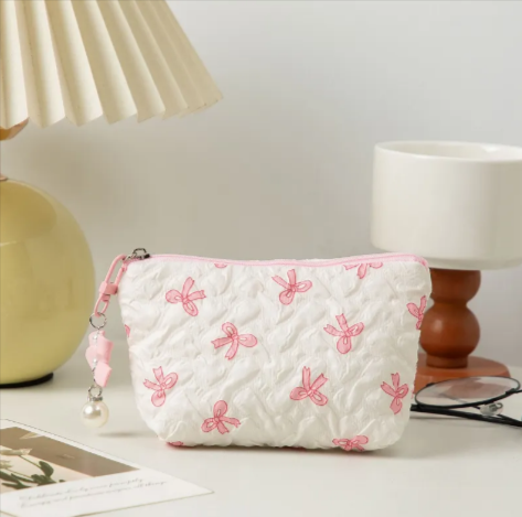 Miniature : Bow Clutch Cosmetic Bag