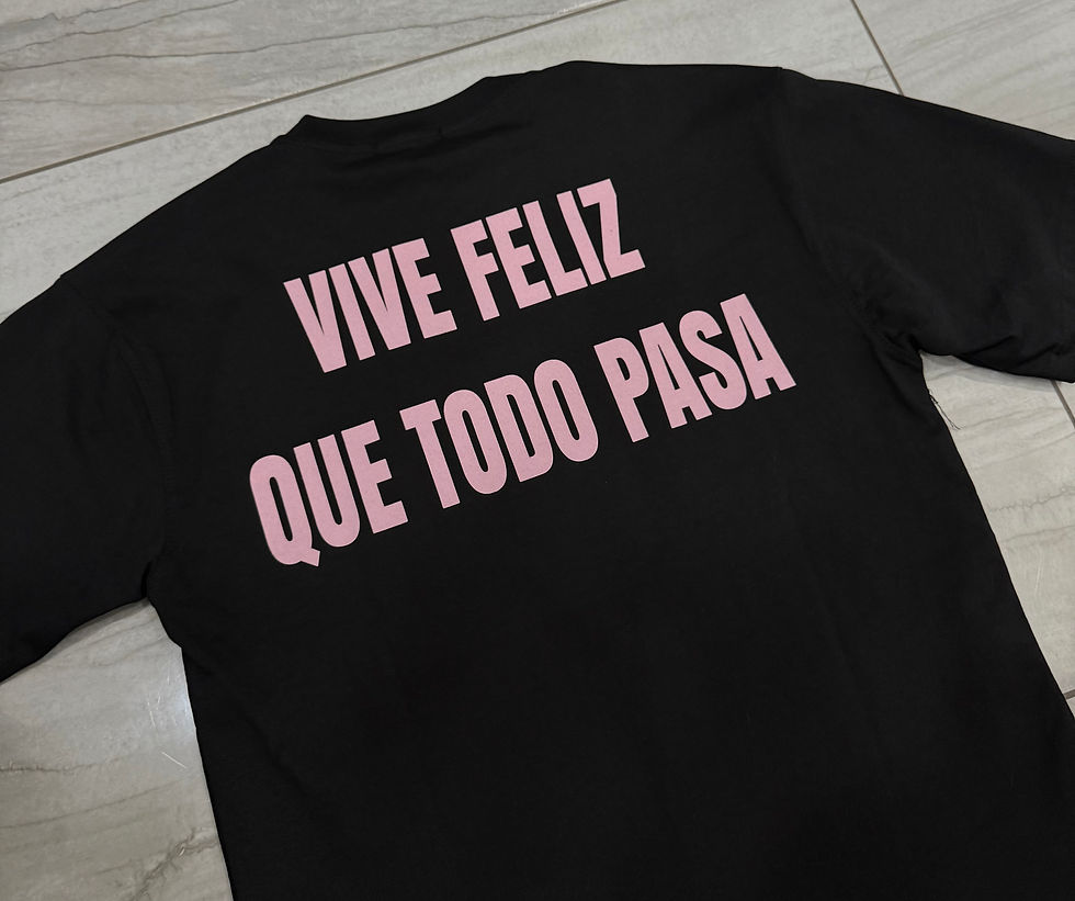 Miniatura: T-Shirt Vive Feliz Que Todo Pasa Black And Pink