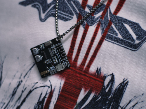 The Chip // 芯 - Silkpunk Bluetooth Necklace | P.H.0