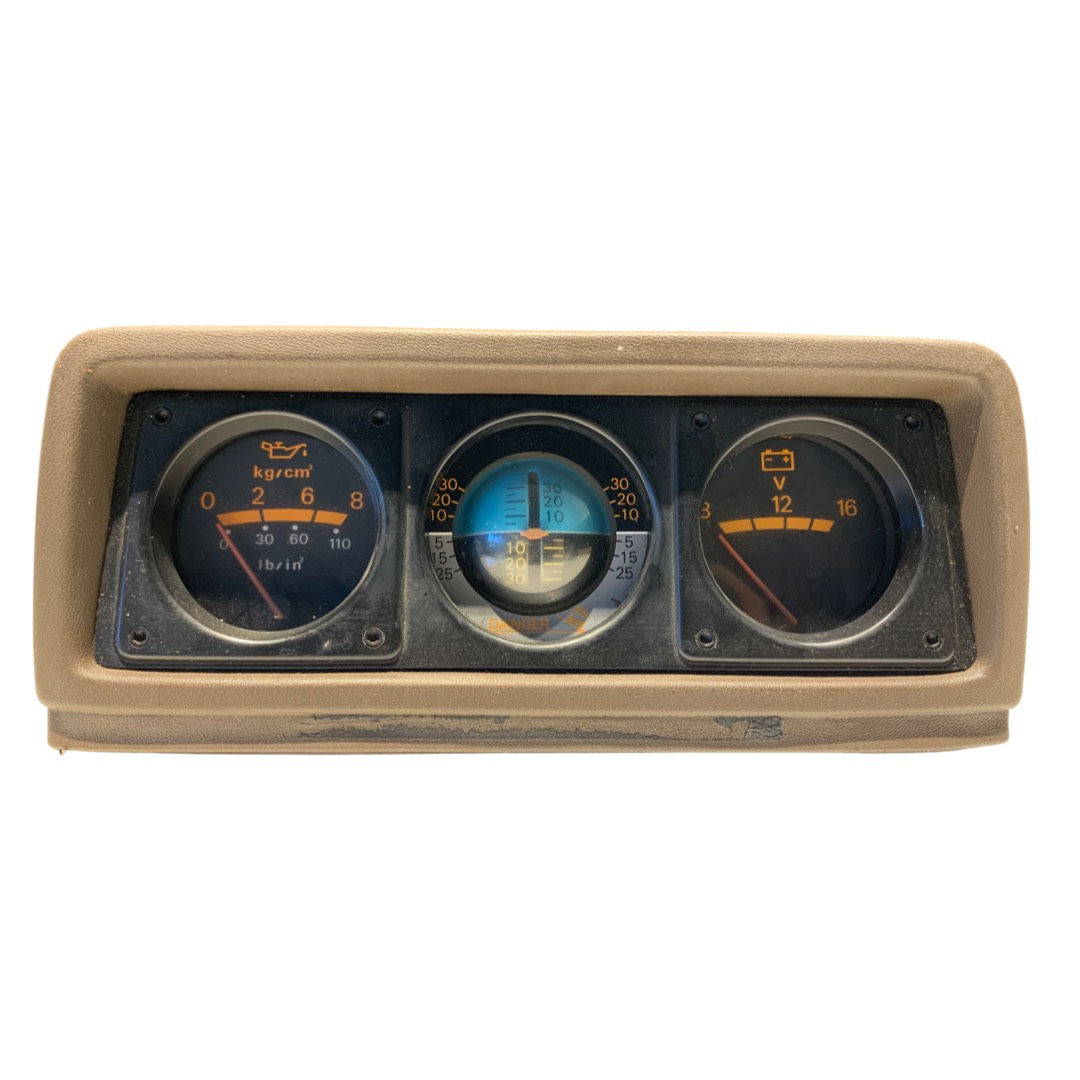 Hood Console Inclinometer, Oil Gauge and Battery Cluster For Dodge Raider