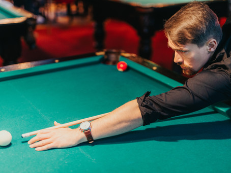 How To Hold A Cue Stick