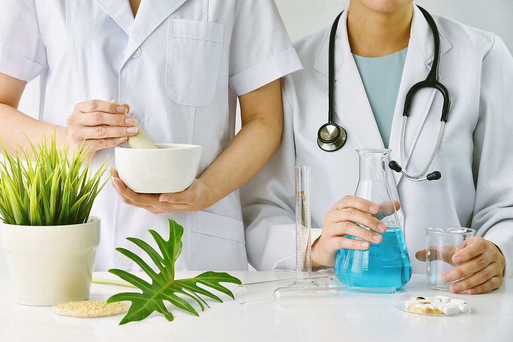 Western and Holistic Medicine | Western Medicine Versus Alternative Medicine