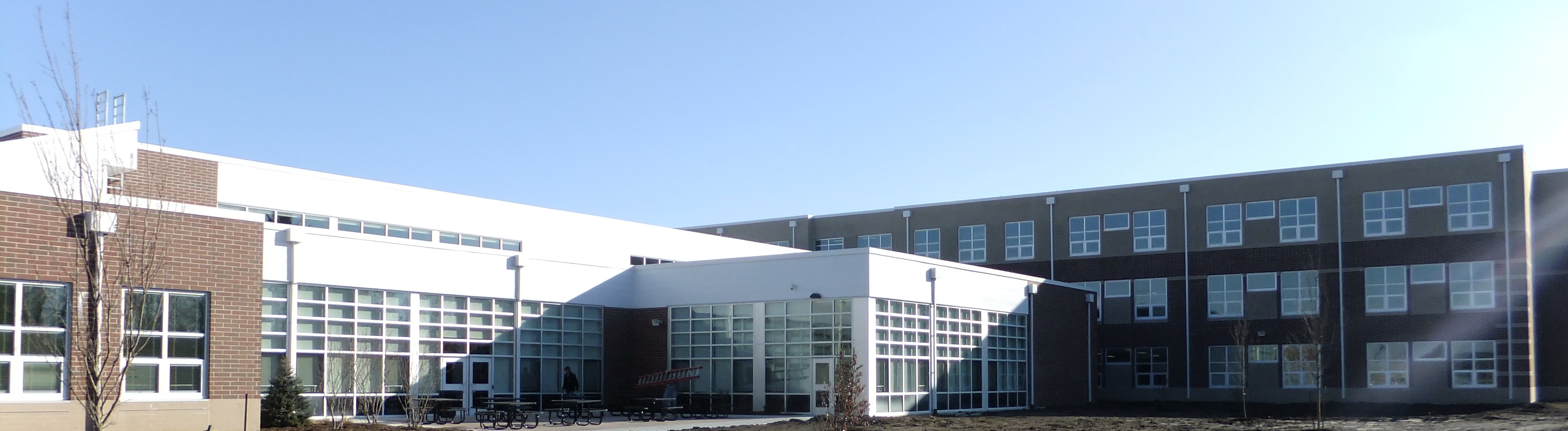 B&B Glass Company Glazing Contractor Rochester Hills Cusom Glass