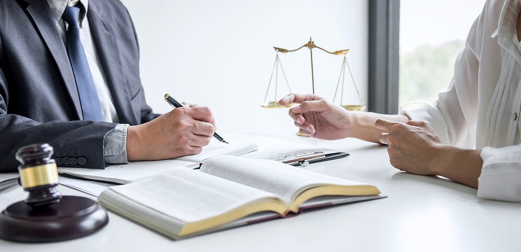Conversation On A Judges Desk