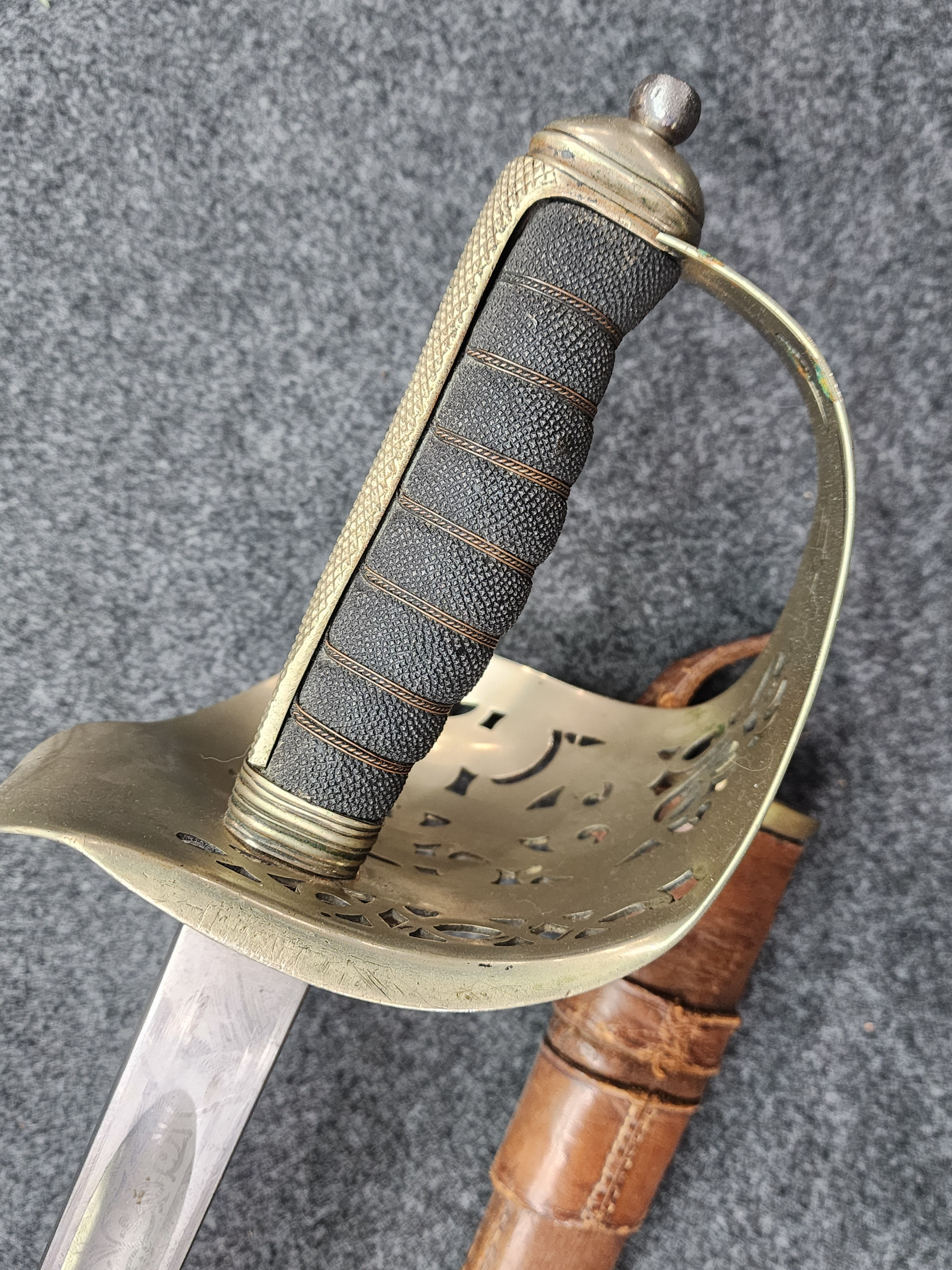 British Pattern 1897 Infantry Officer’s Sword — George V Cypher