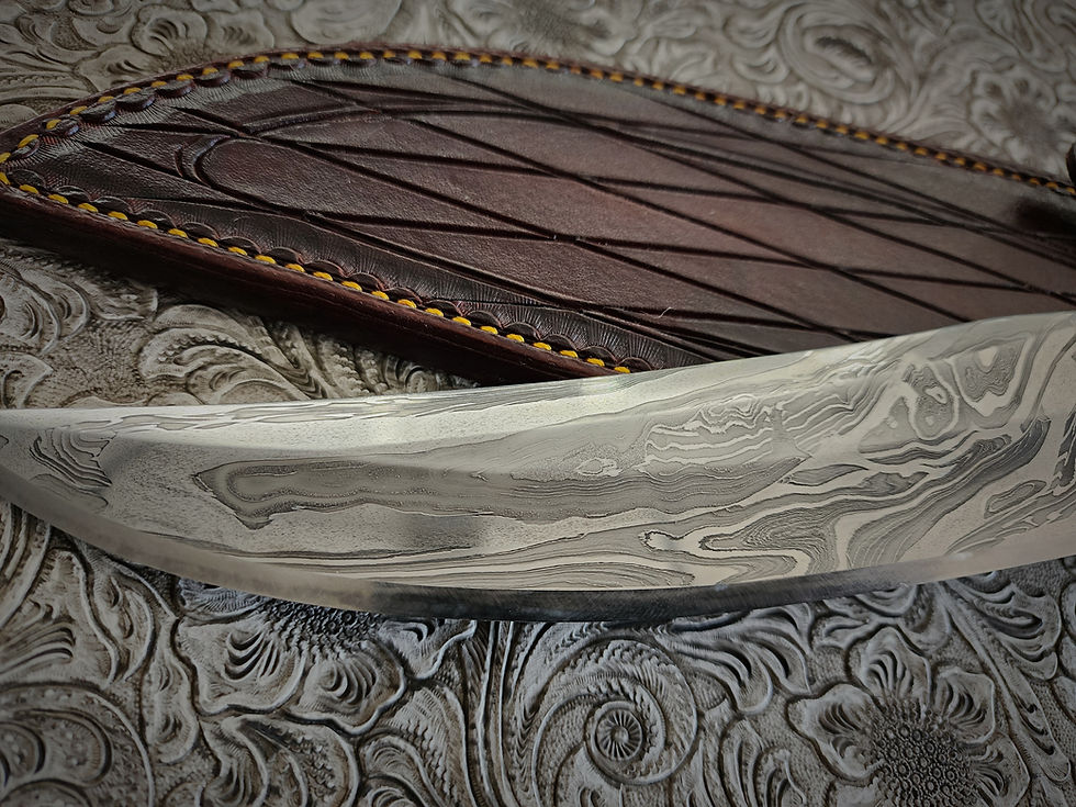 Thumbnail: Bowie Fighter, Leather stacked handle