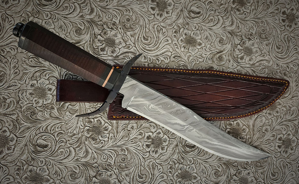 Thumbnail: Bowie Fighter, Leather stacked handle