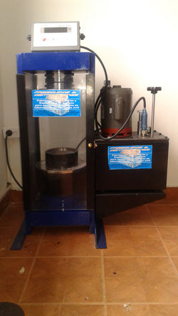MÁQUINA ELÉCTRICA DIGITAL PARA ENSAY