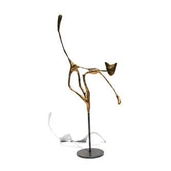 Sculpture de chat en métal et matériaux composites, par Vanessa Renoux