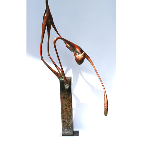 Sculpture de chat en métal et matériaux composites, par Vanessa Renoux