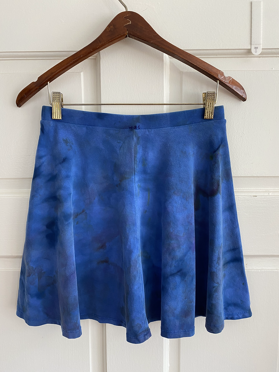 Thumbnail: gentian flow