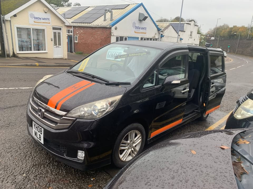 Thumbnail: HI SPEC HONDA STEPWAGON MPV DAY CAMPER 2.0L PETROL AUTO /