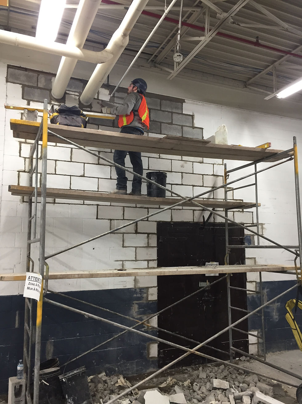 Reconstruction d'un mur de bloc