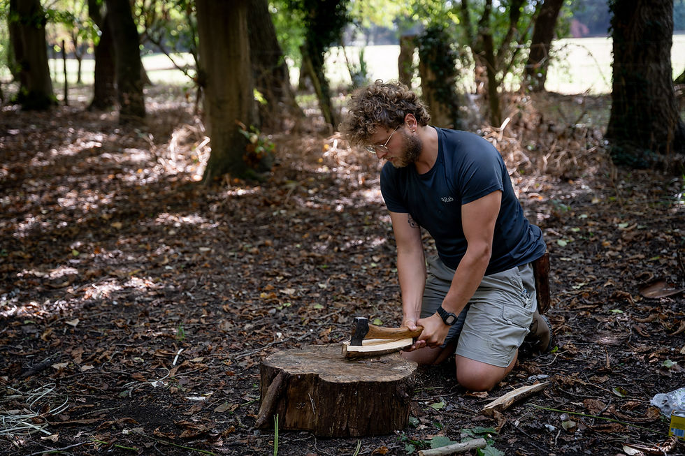 Thumbnail: Bushcraft skills course