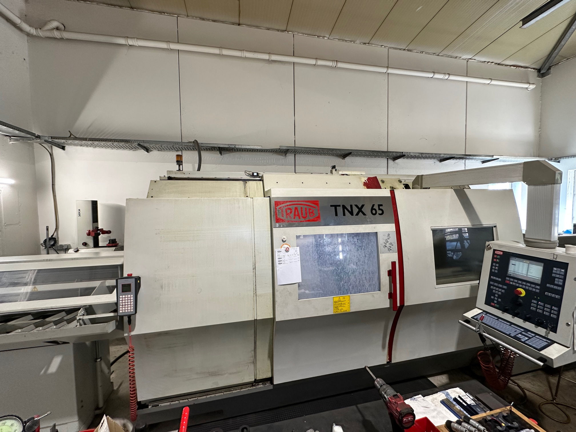 TRAUB TNX65 m. Stangenlader