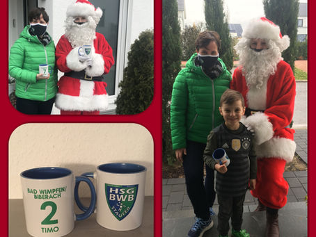Weihnachtsgeschenk zaubert den jungen Handballern ein Lächeln ins Gesicht