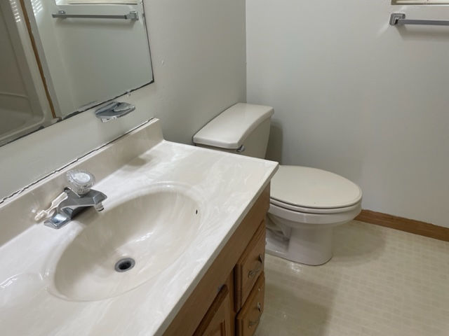 Thumbnail: 3065 Woodale Circle Seneca