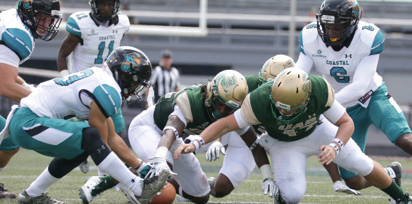Coastal Carolina falls to UAB, 30-23