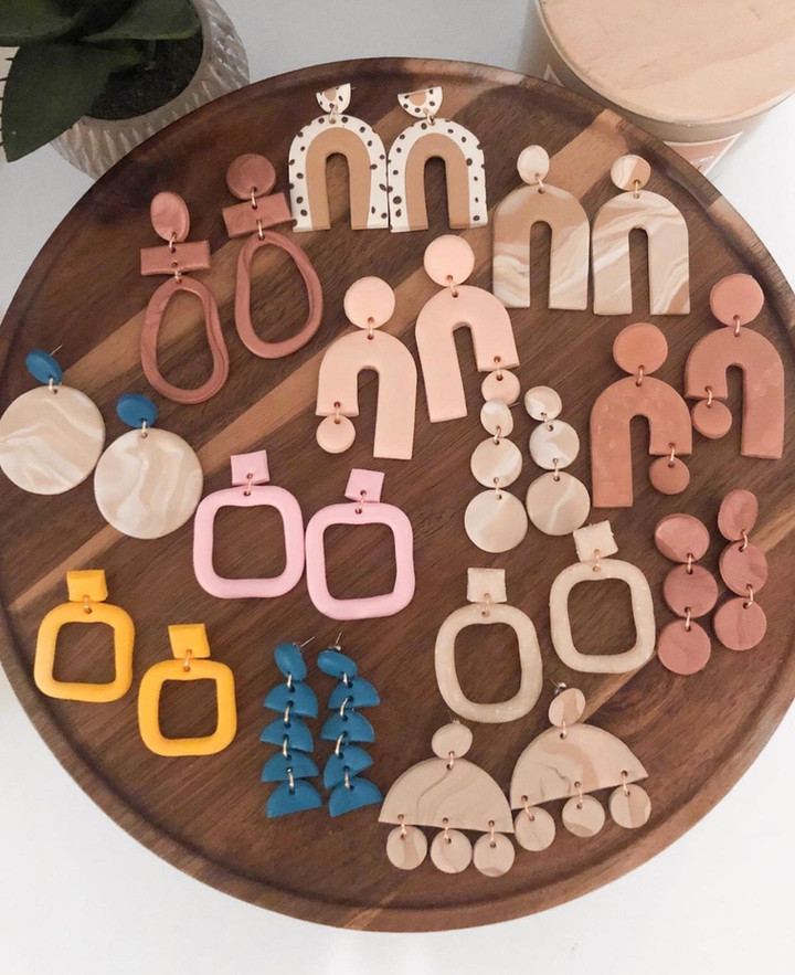 Two CCU students created an online business selling earrings