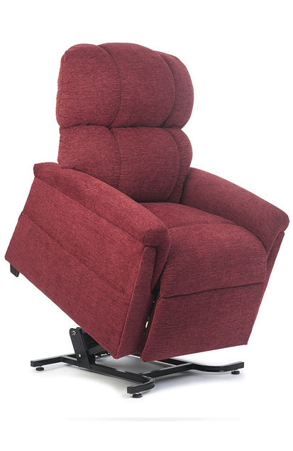 Thumbnail: MaxiComforter Lift Chair - Golden Technologies