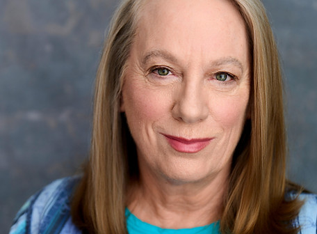 vdb headshot 25_edited_edited.jpg