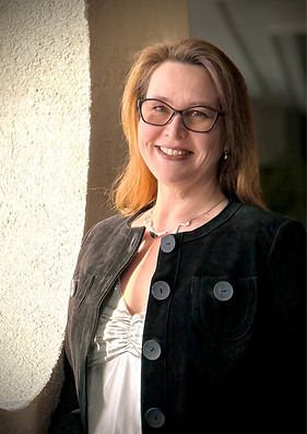 Content Strategist Mira Halonen_edited.png