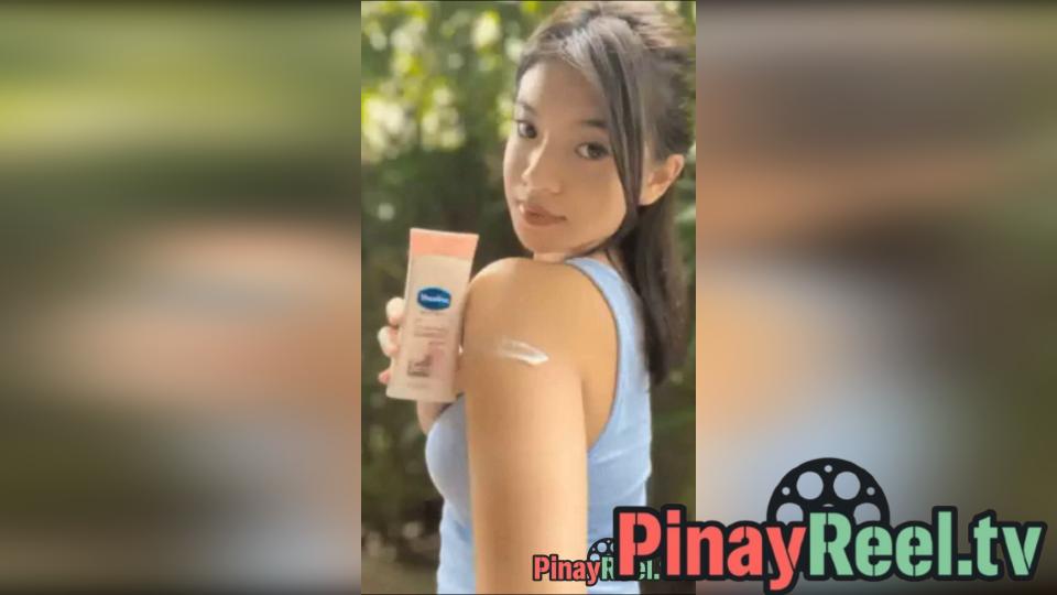 Ang Kagandahan Niya Nakakaakit, Pero Ang Katawan Niya Ang Talagang Gusto Kong Tikman — Dinilaan Ko Muna Ang Tingil Niya Nang Todo Bago Ko Ipasok Nang Malalim Hanggang Mapuno Siya Ng Tamod Ko