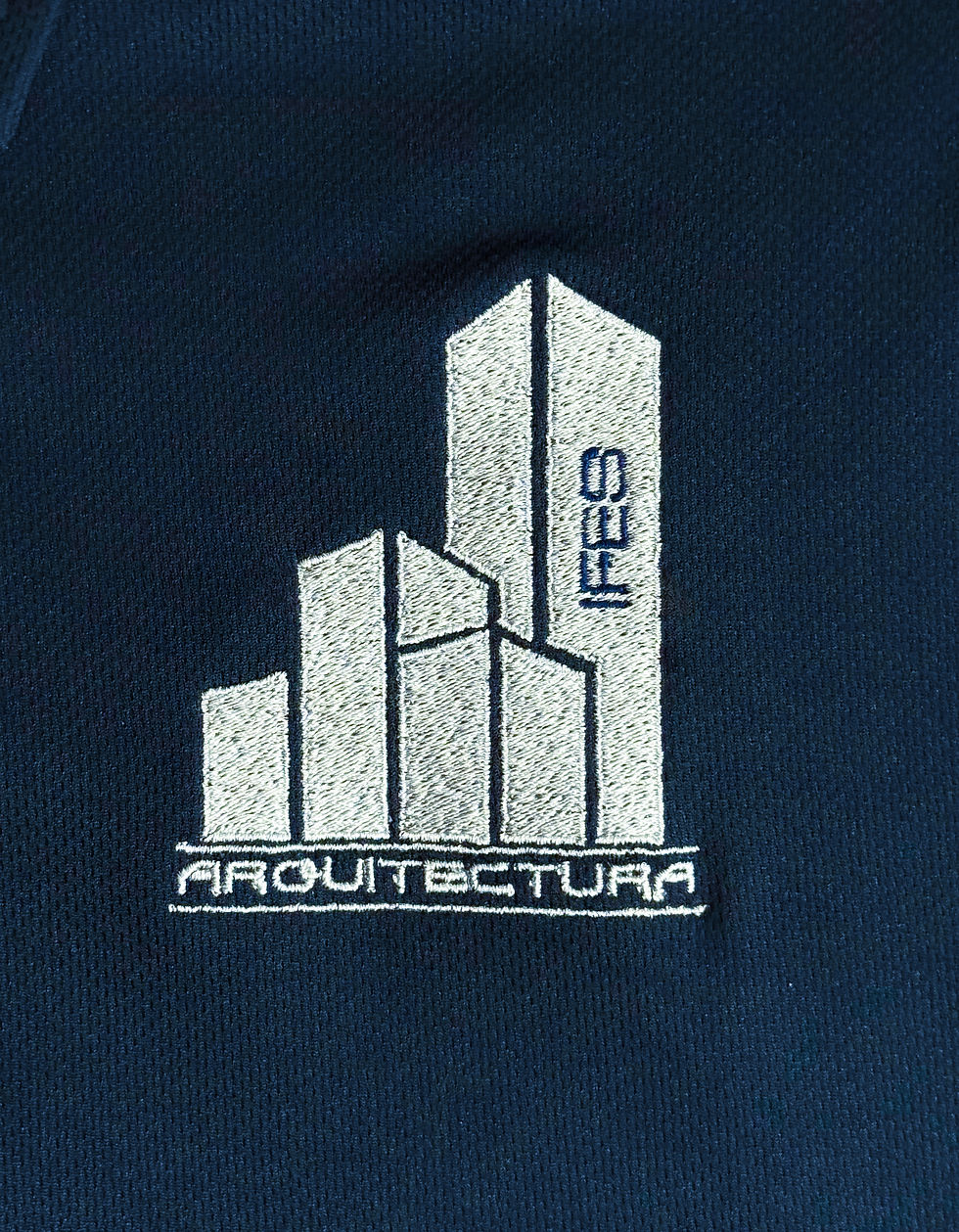 Miniatura: Playera IFES Signature - Comodidad Diaria (Mujer)