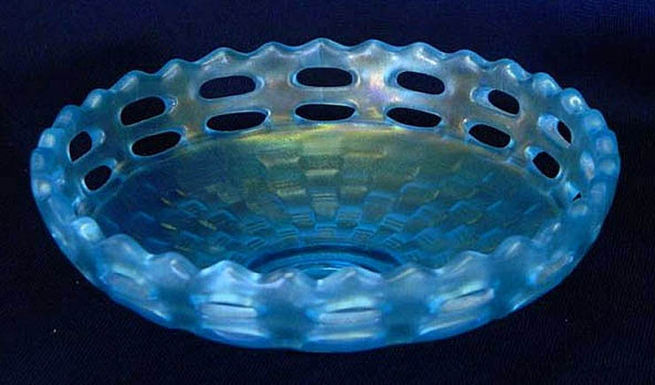 Open Edge basket, IC shape, celeste blue