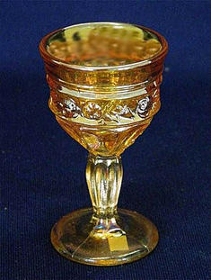 Band of Roses cordial glass - Cristalerias Piccardo - Argentina