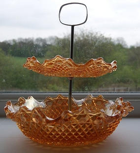 Chunky cake stand, marigold