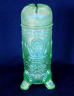 1980 HOACGA Good Luck hatpin holder, ice green