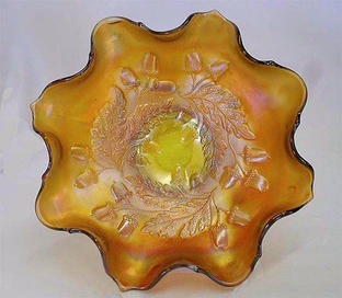Acorn 7" ruffled bowl - light /yellow amber