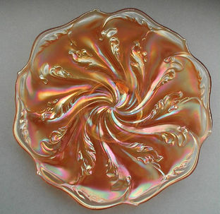 Acanthus plate marigold