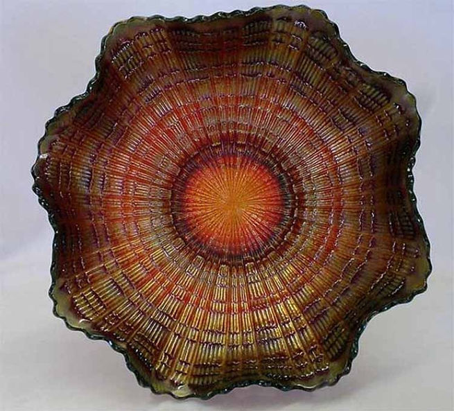 Plaid ruffled bowl in red