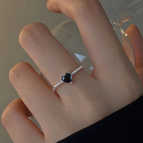 Miniatura: S925 Sterling Silver Black Zirconia Love Twist Ring