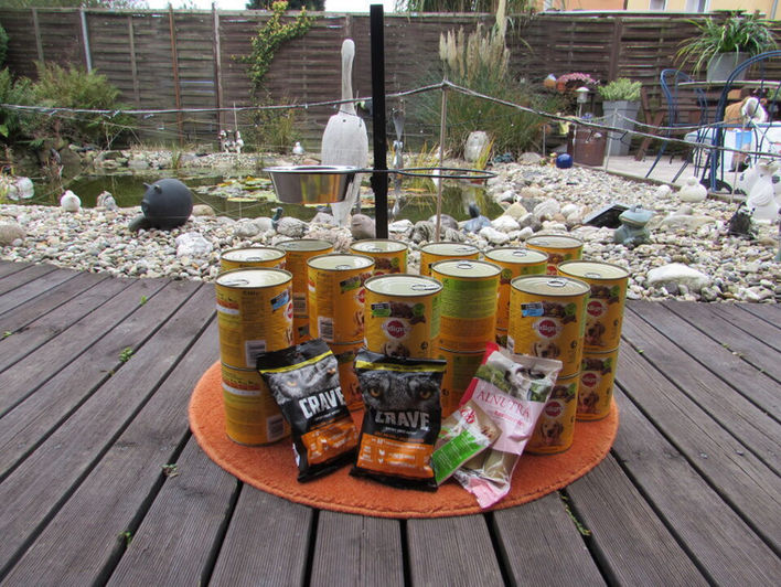 Tierschutz in Patras_Spendentransporte_55. Transport_Spendensammlung21.JPG