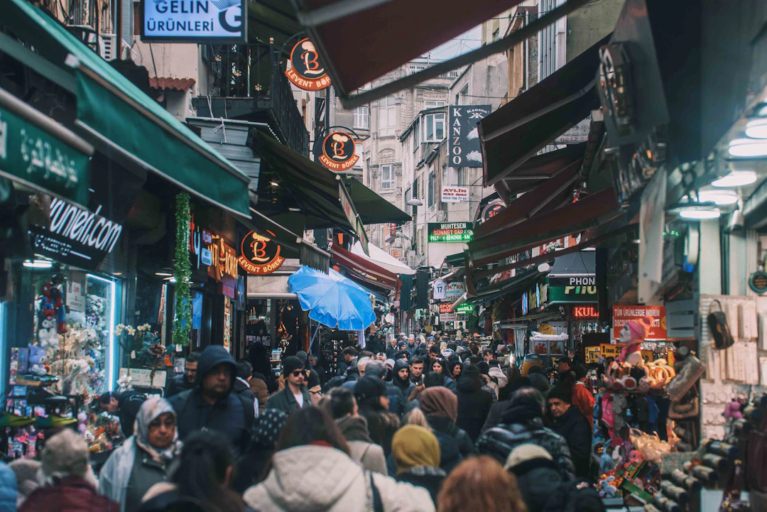Navigating the Turkish Bazaar: Tips for Shopping