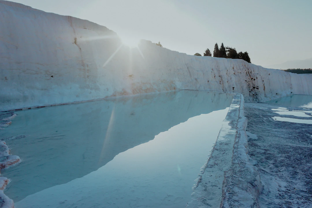 Exploring the Pamukkale Thermal Pools: A Turkish Wonder